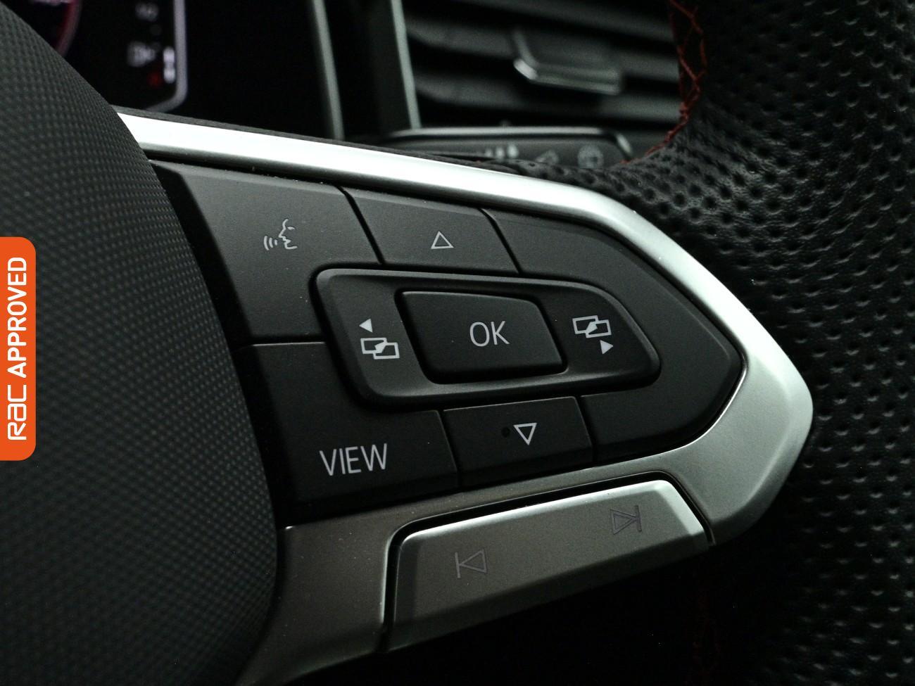 Volkswagen Polo view 24