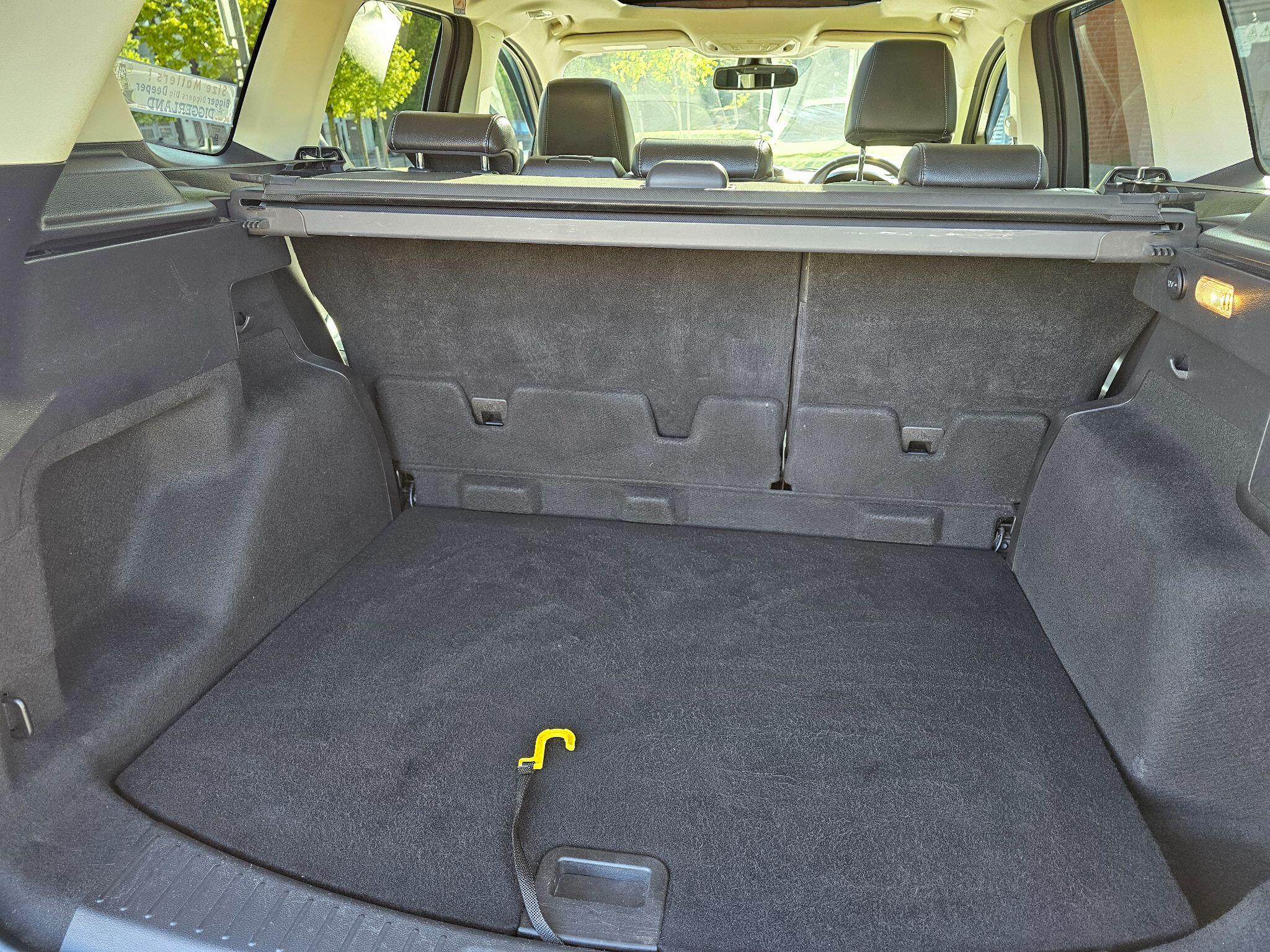Ford Kuga view 29