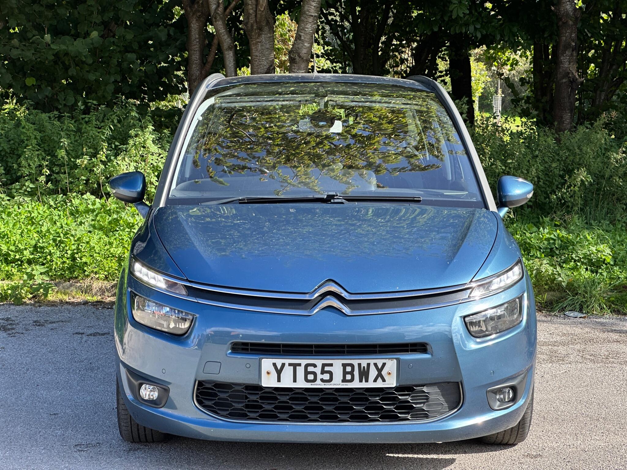 Citroen Grand C4 Picasso view 5