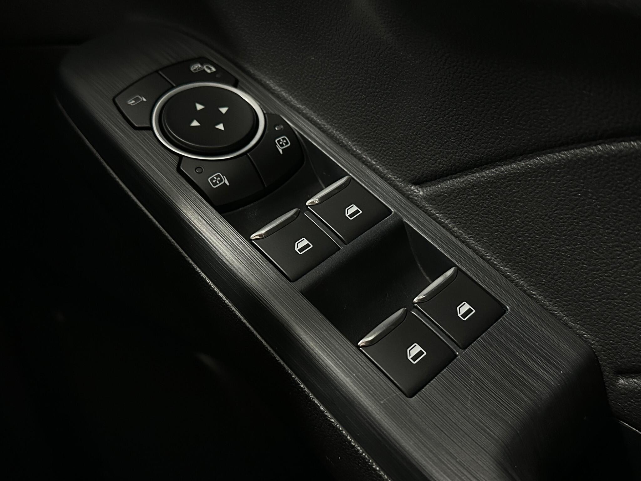 Ford Kuga view 19