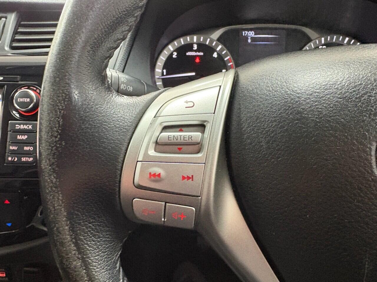 Nissan Navara view 22