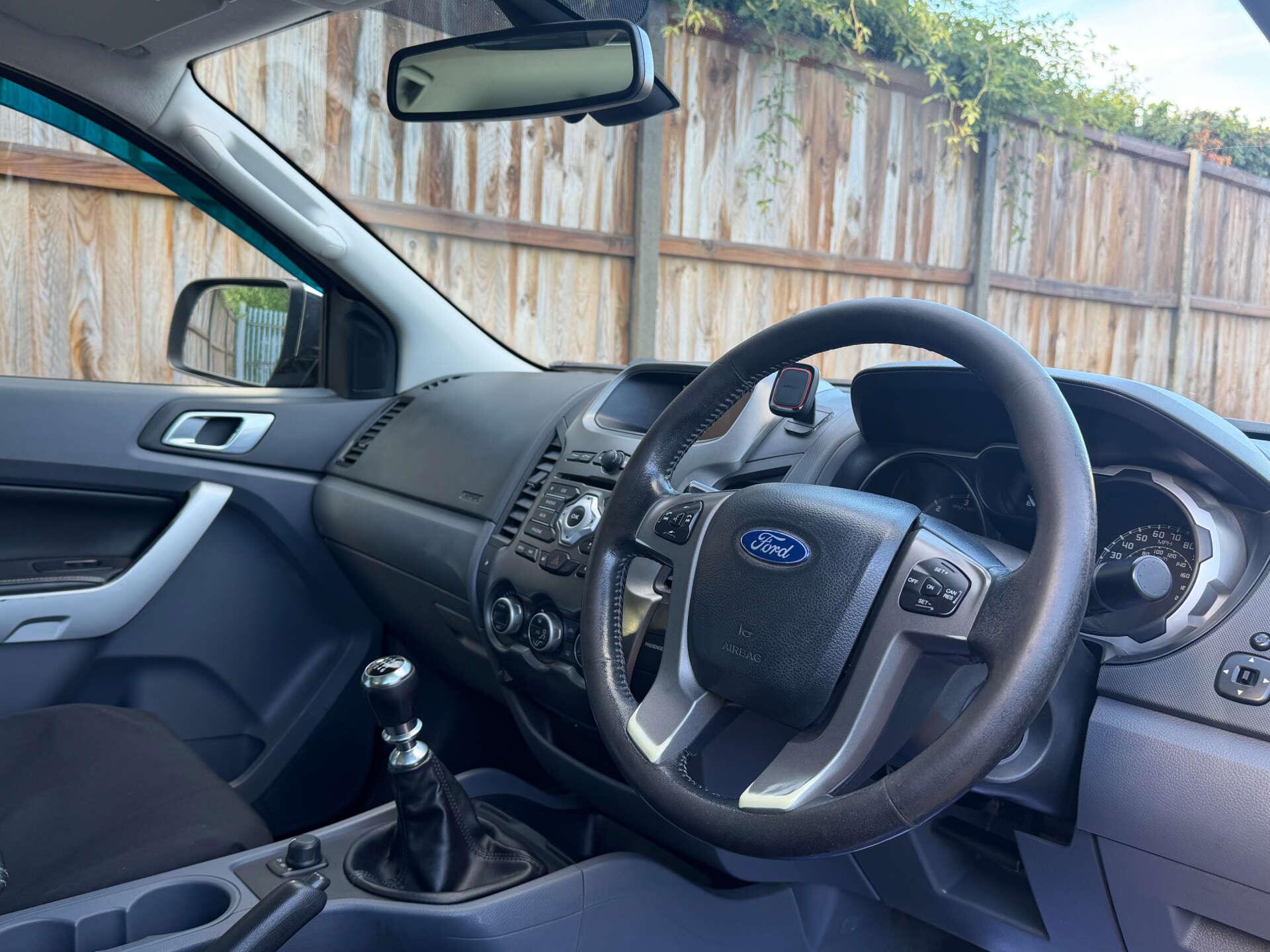 Ford Ranger view 16