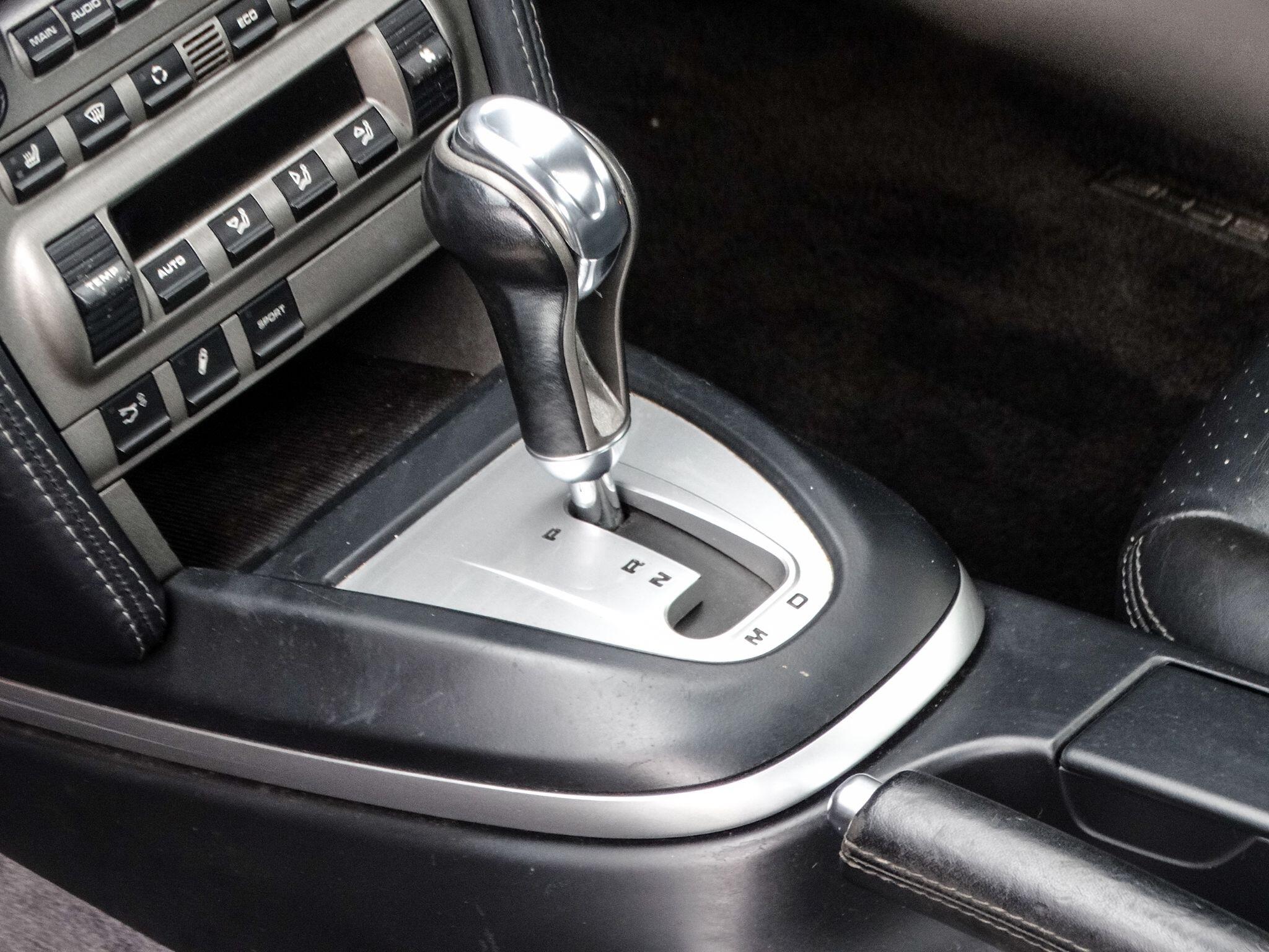 Porsche 911 view 20