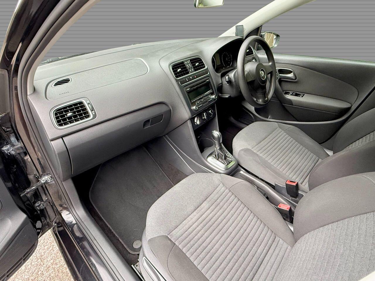 Volkswagen Polo view 20