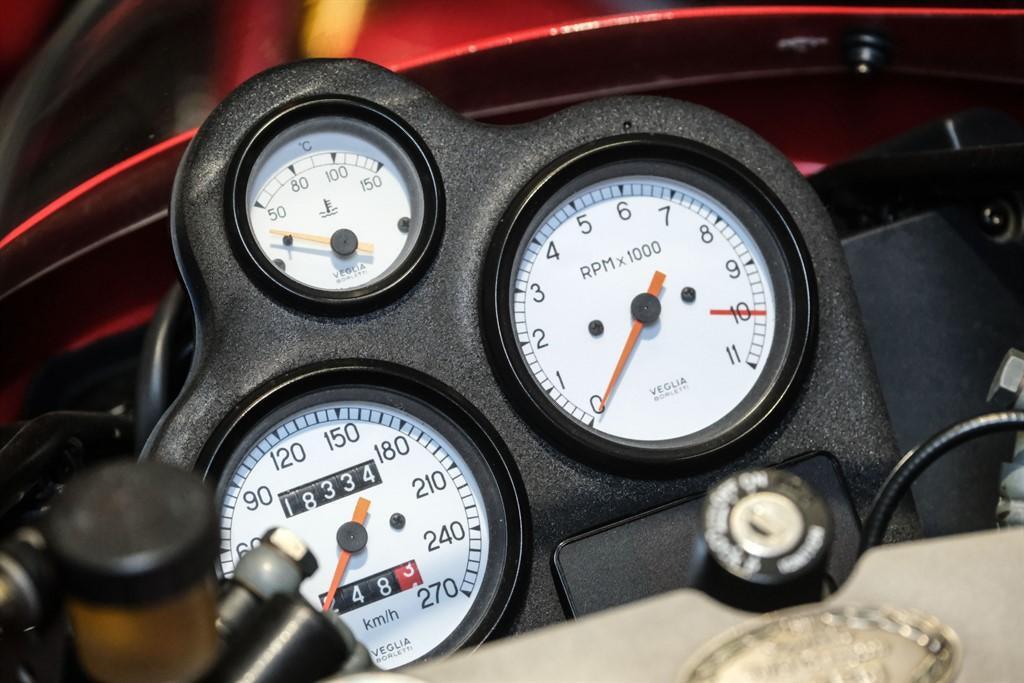 Ducati 888 view 14