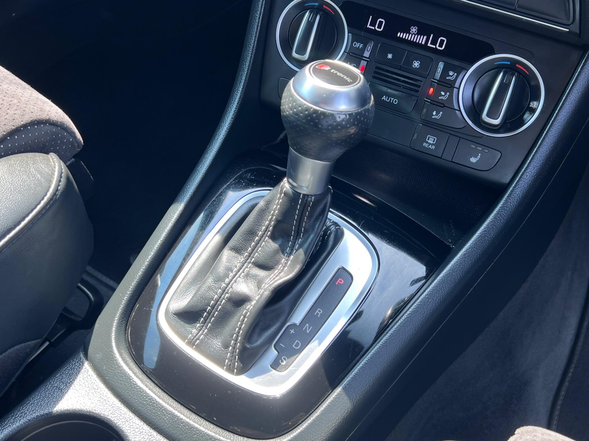 Audi Q3 view 27