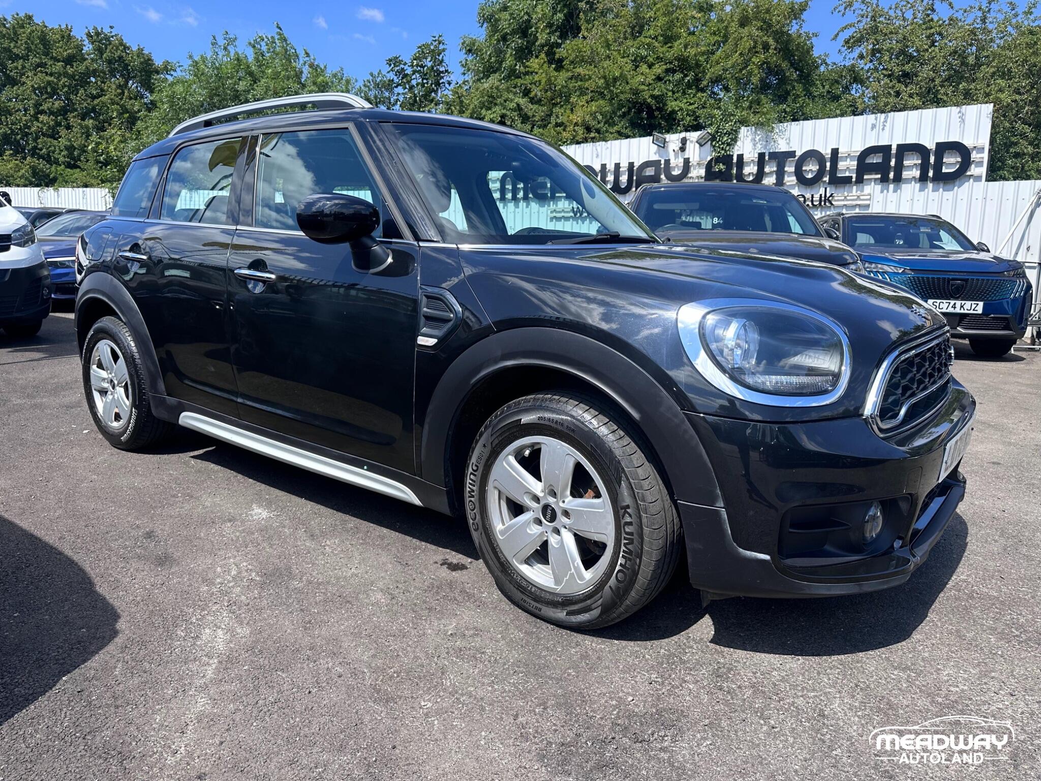 Mini Countryman view 8