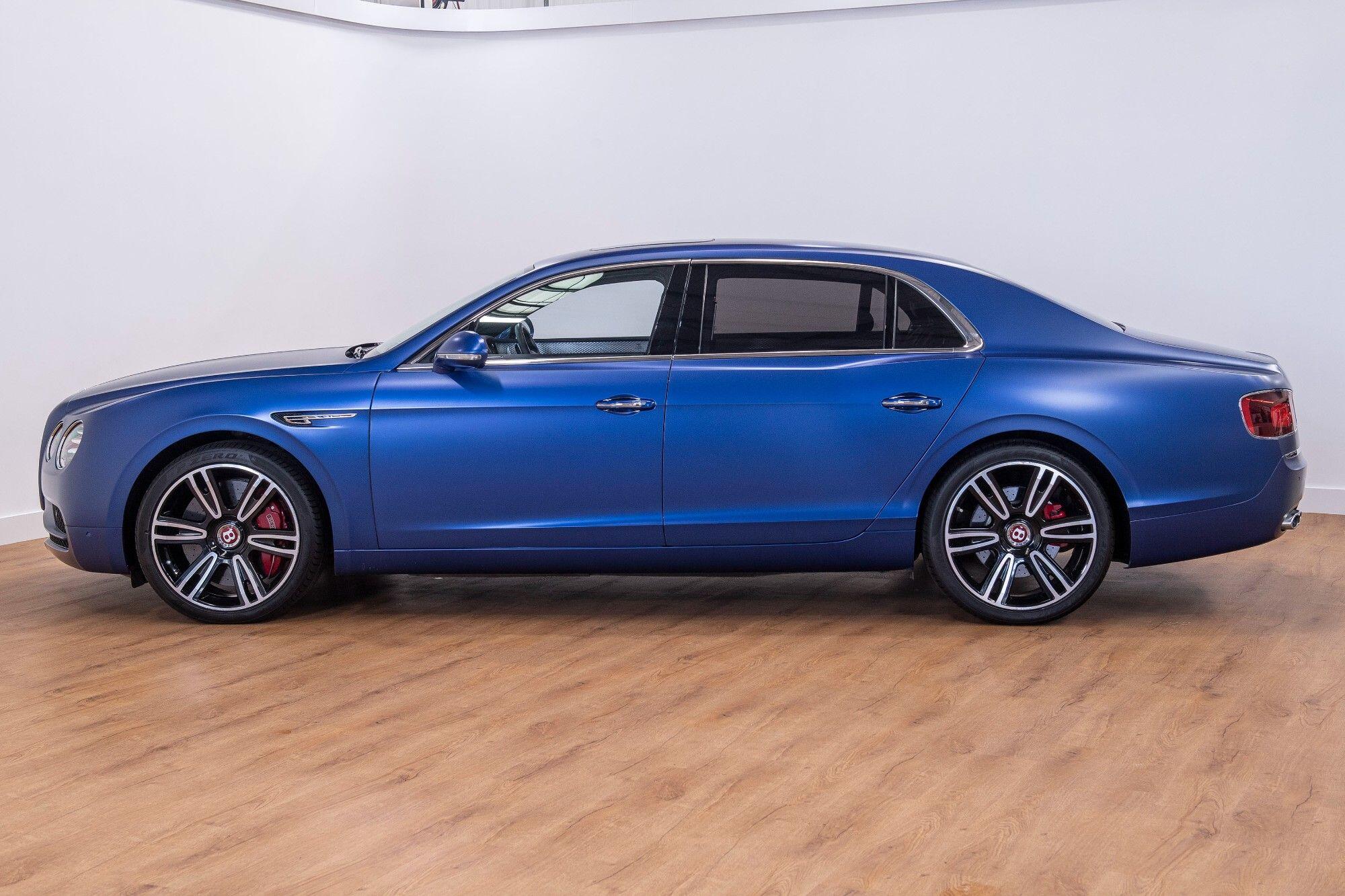 Bentley Flying Spur view 4