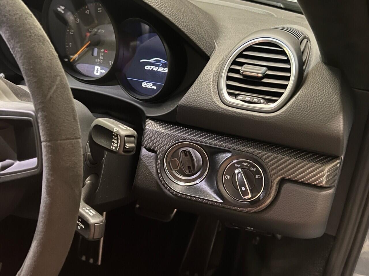 Porsche 718 Cayman view 36