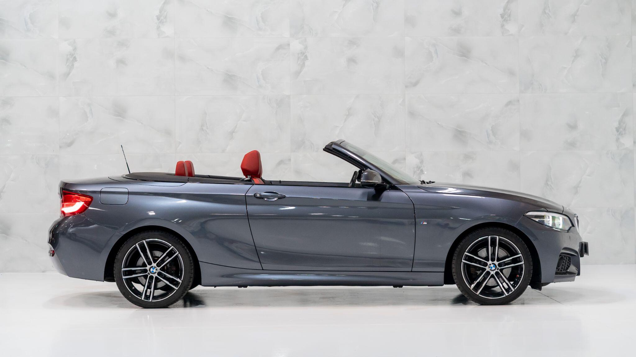 BMW 2 Series view 8