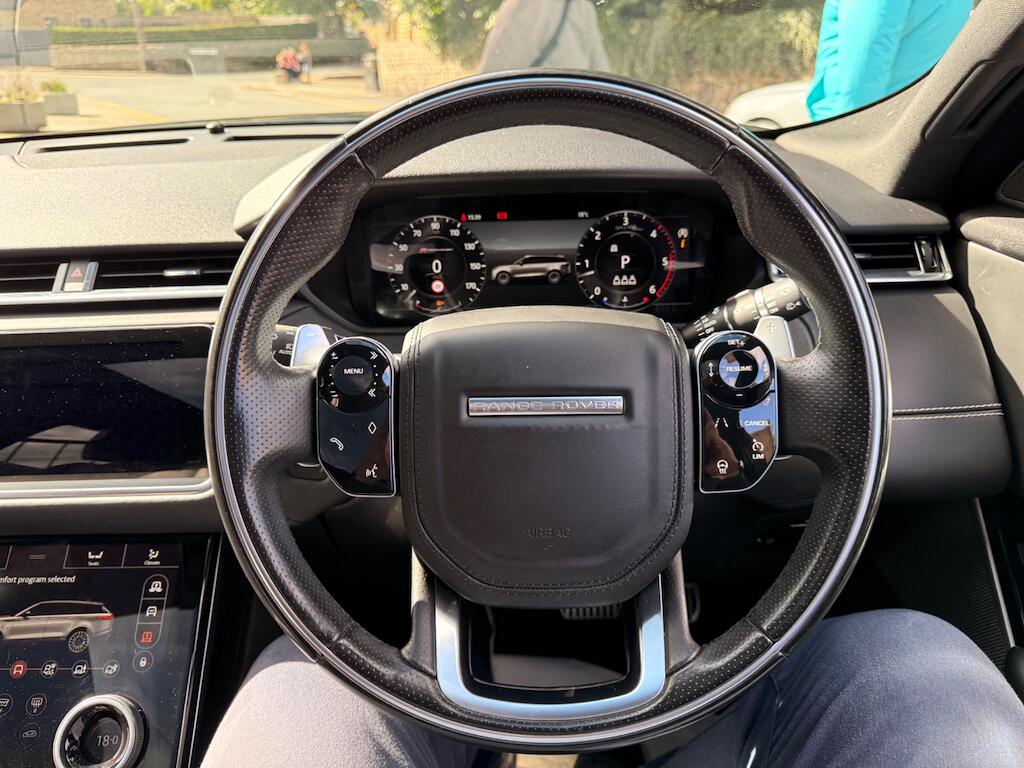 Land Rover Range Rover Velar view 47