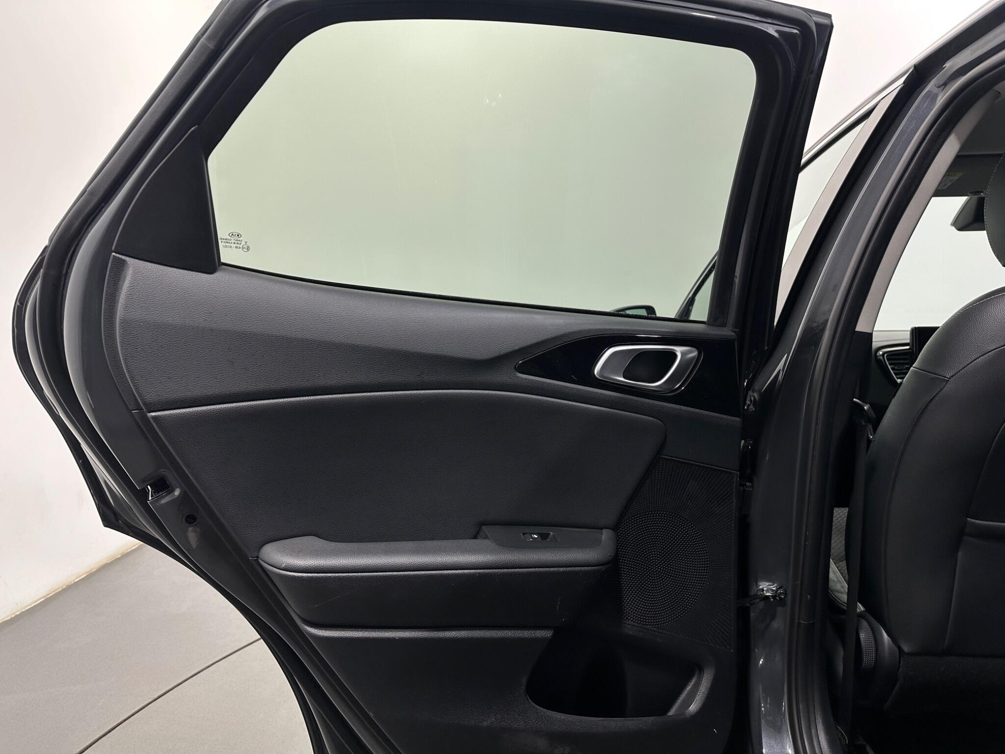 Kia Xceed view 38