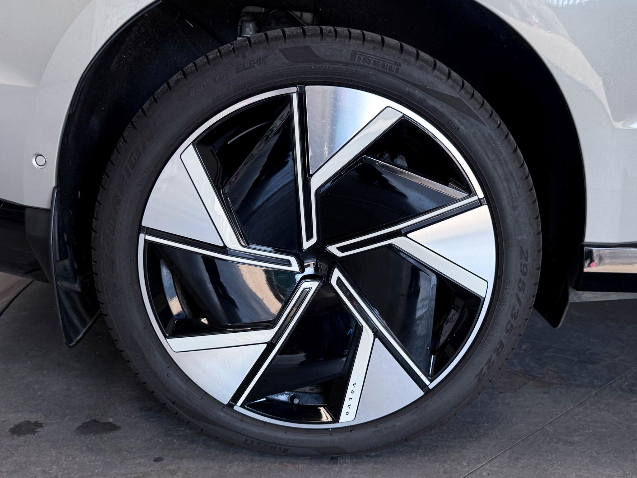 Volvo Ex90 view 62