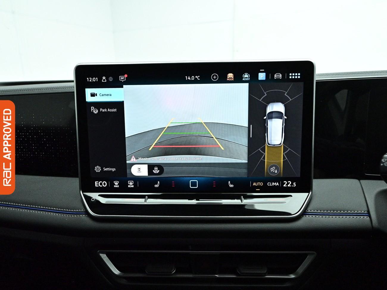 Volkswagen Tiguan view 16