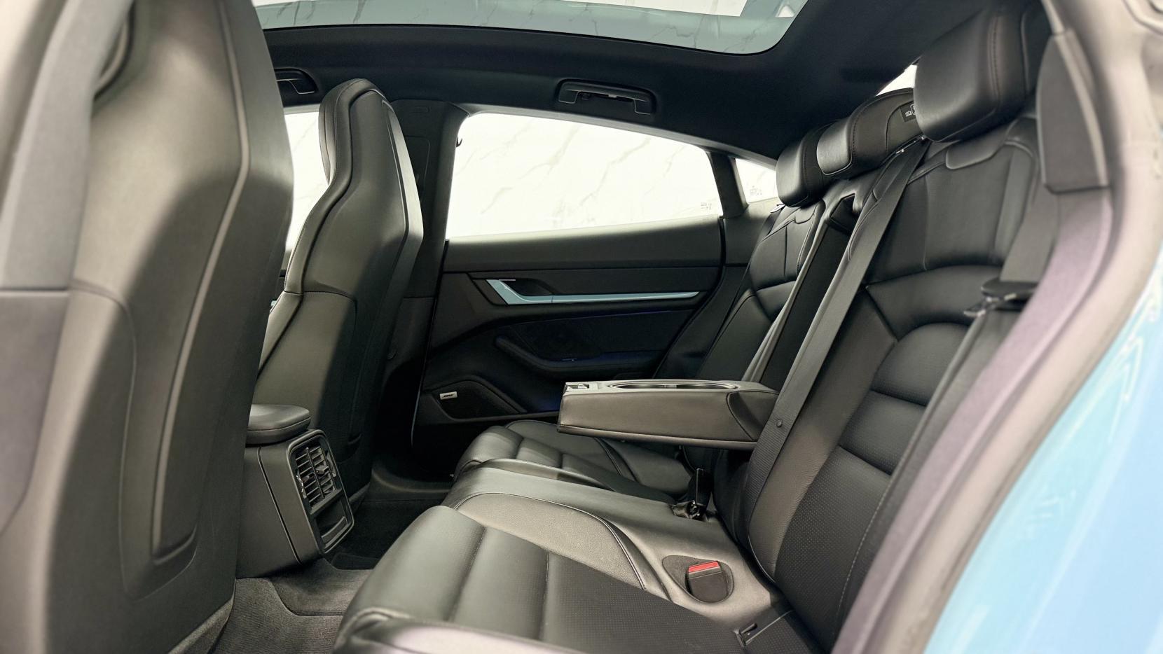 Porsche Taycan view 9
