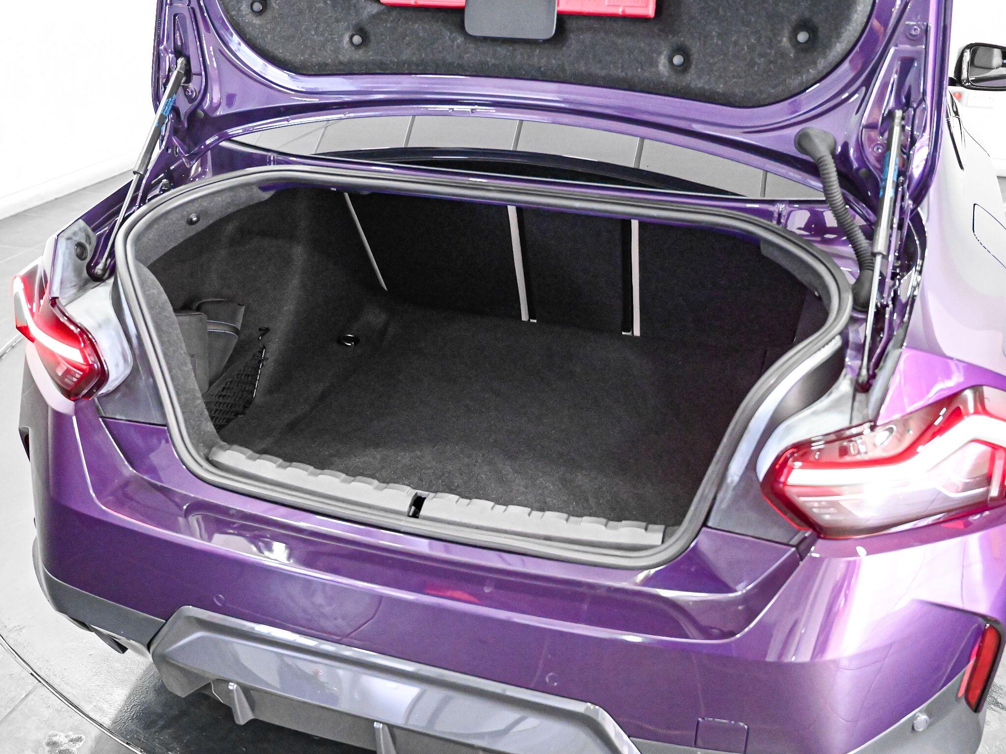 BMW 2 Series view 33