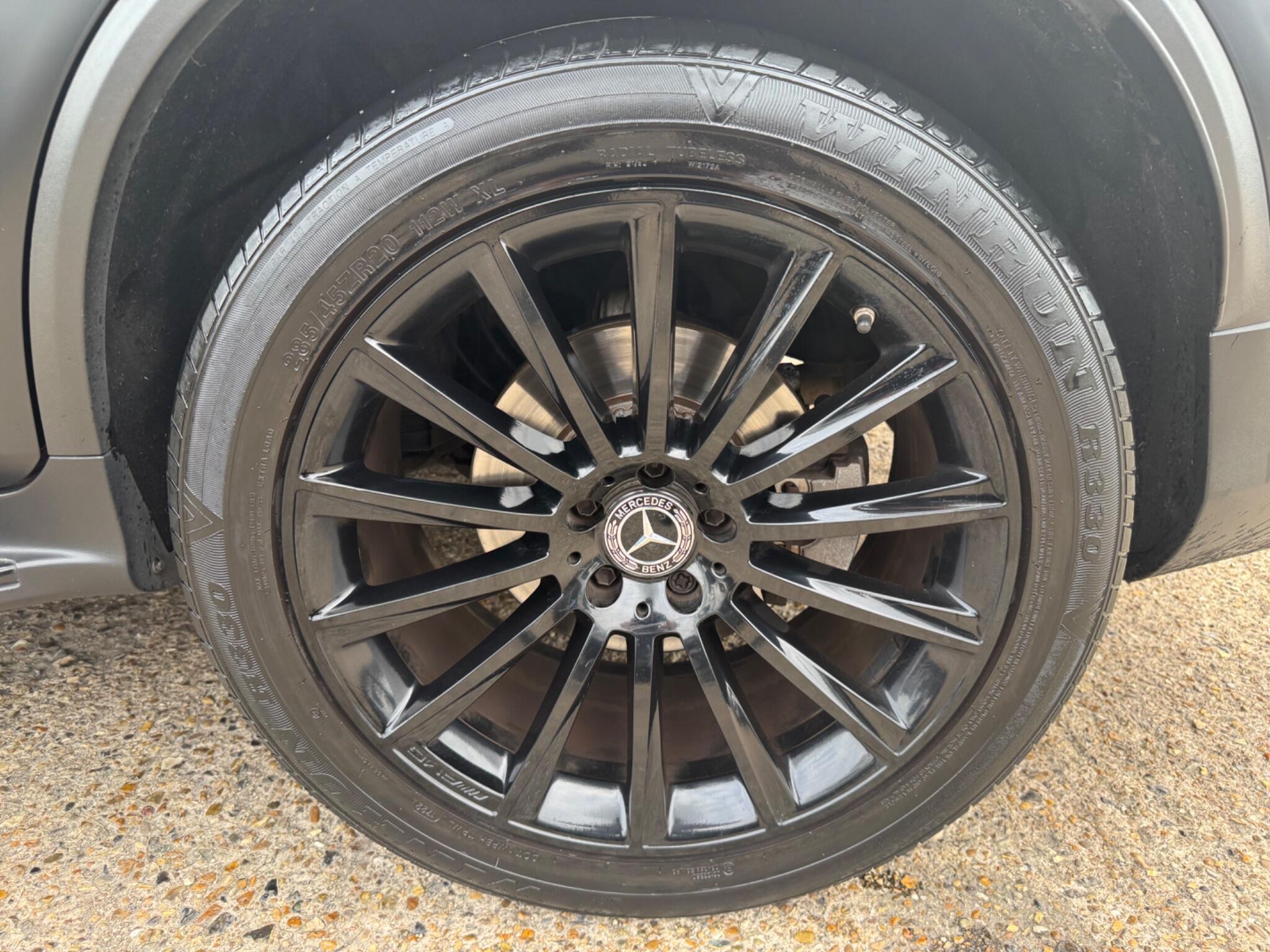 Mercedes-Benz GLC view 41