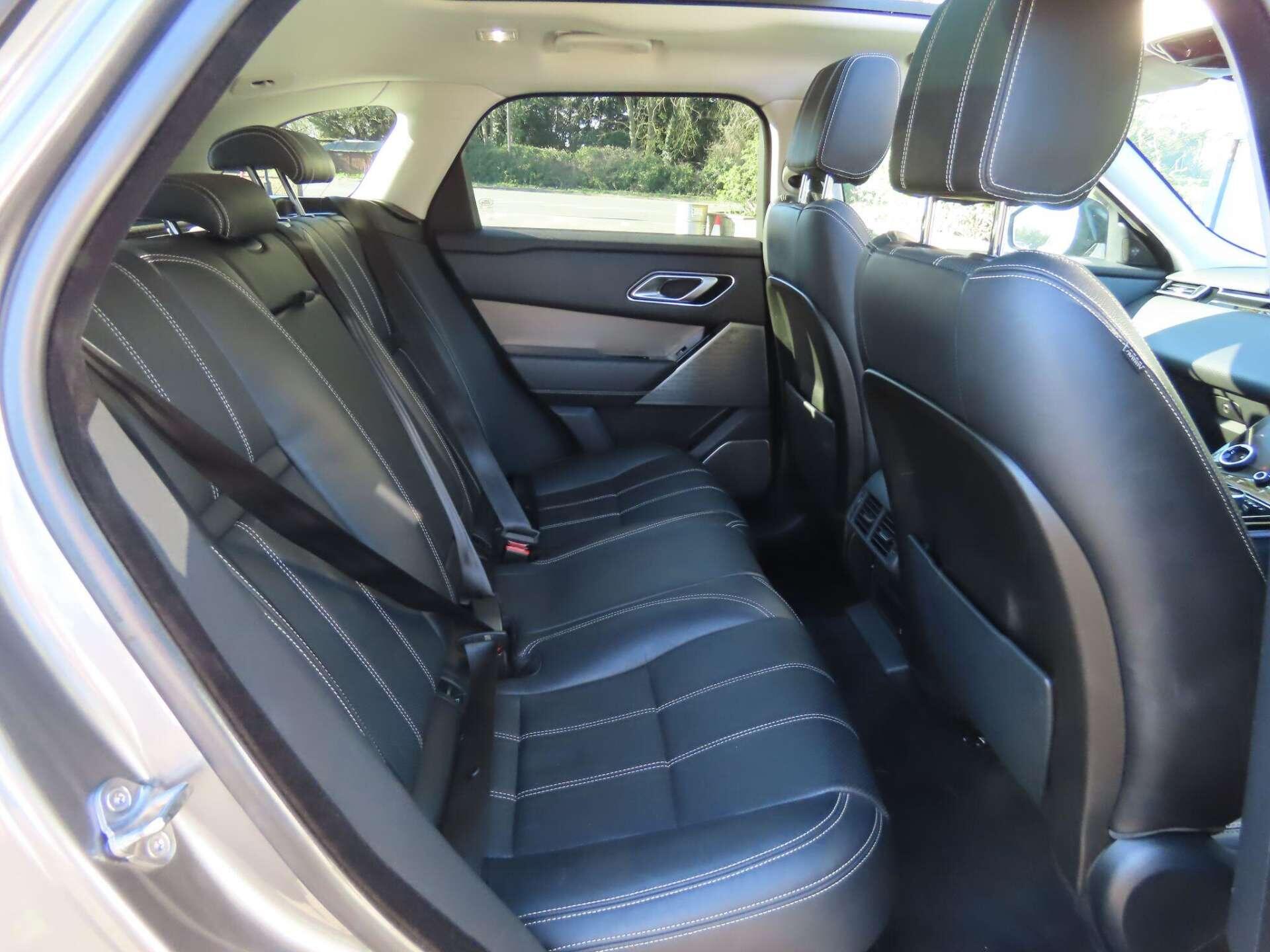 Land Rover Range Rover Velar view 10
