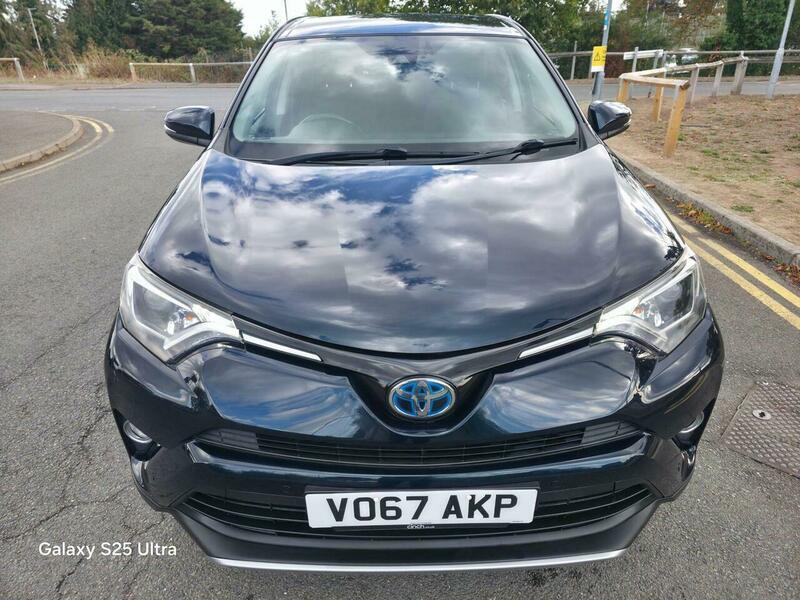 Toyota Rav4 view 2