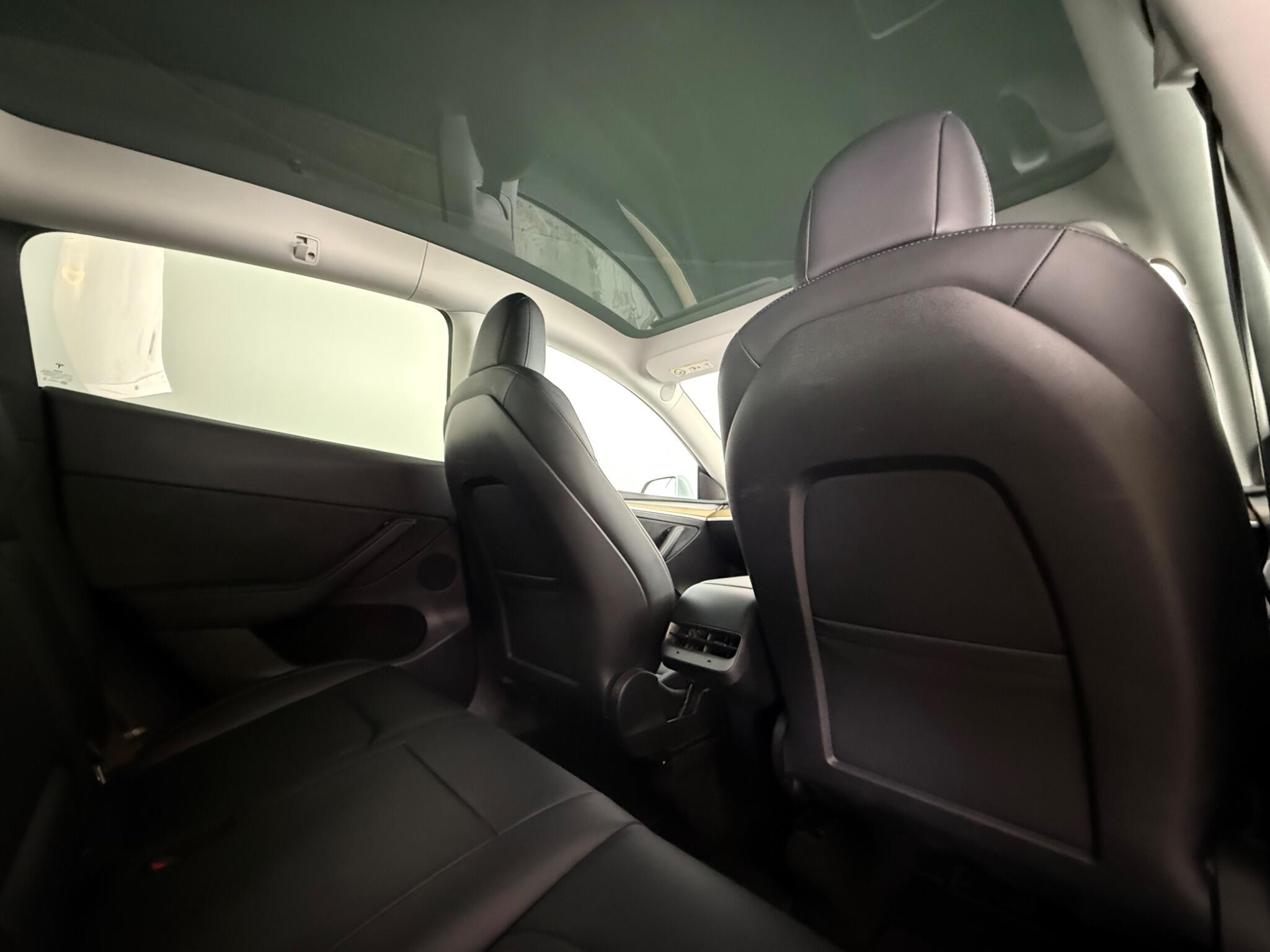Tesla Model Y view 30