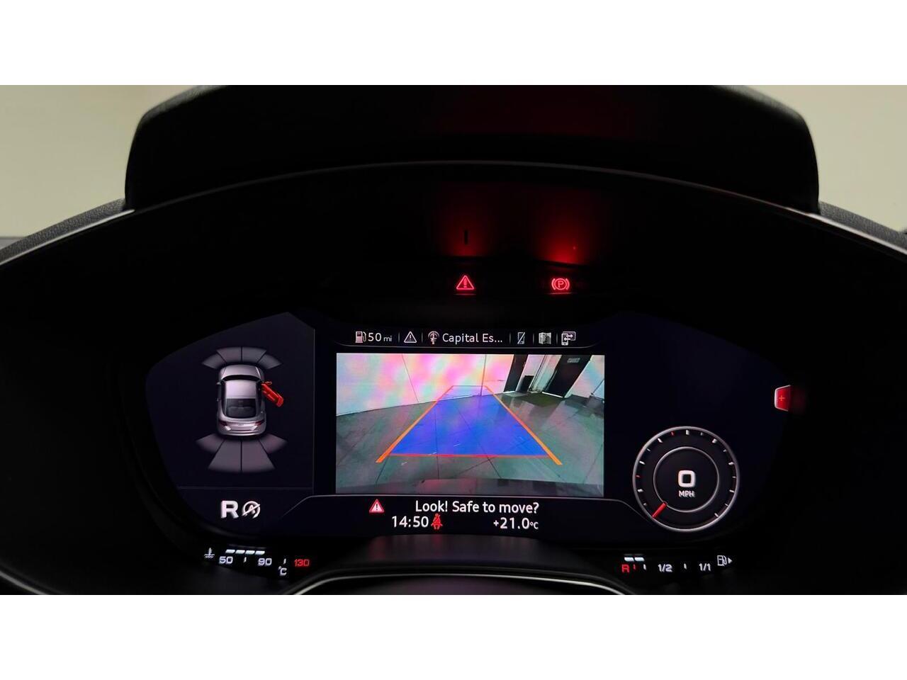 Audi TT view 22