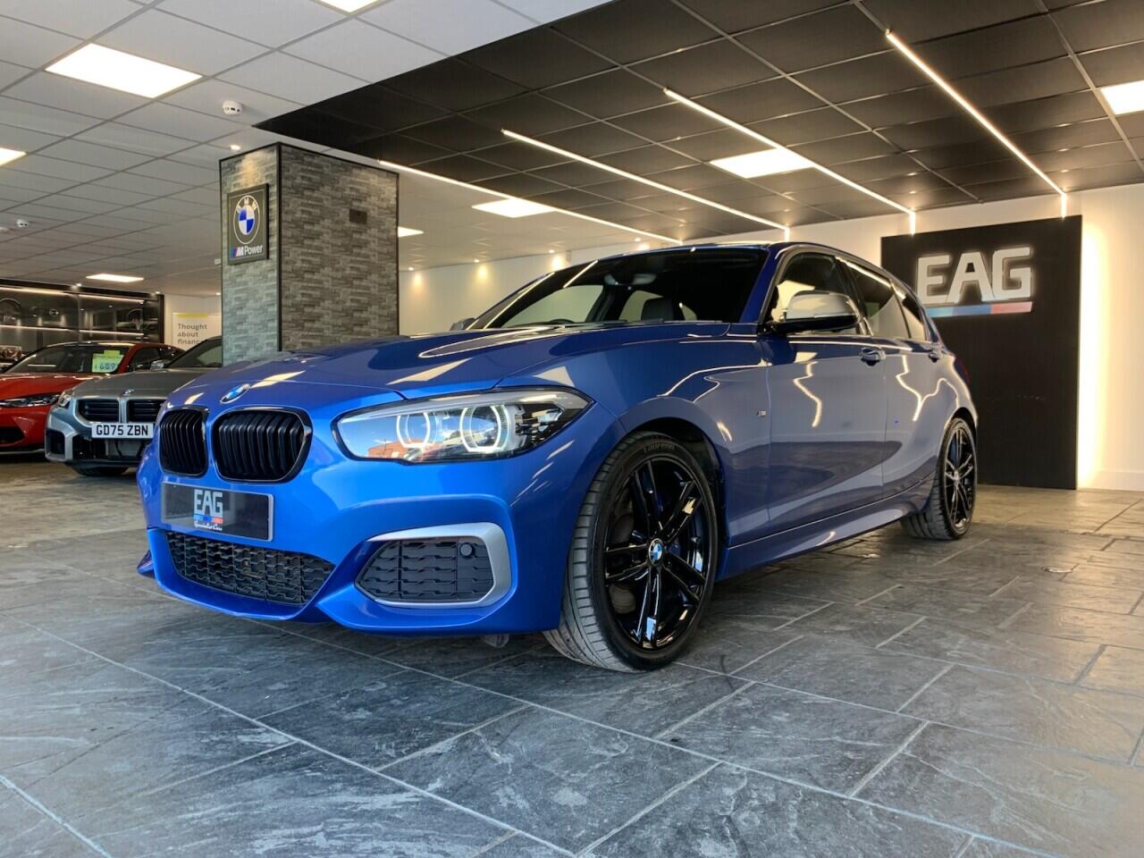 BMW 1 Series view 10