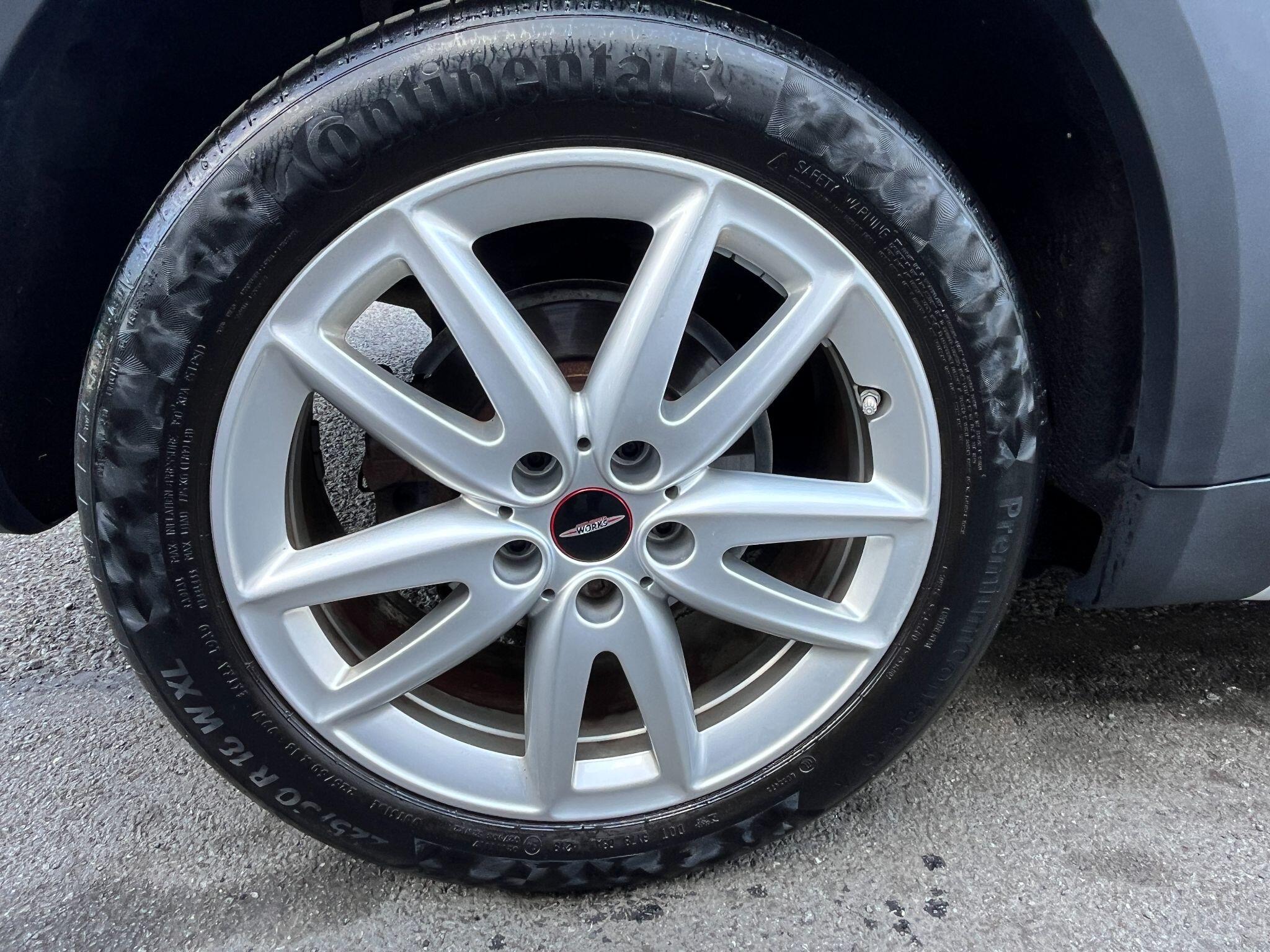 Mini Countryman view 25