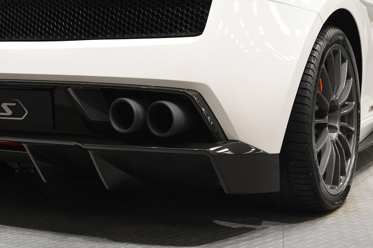 Lamborghini Gallardo view 42