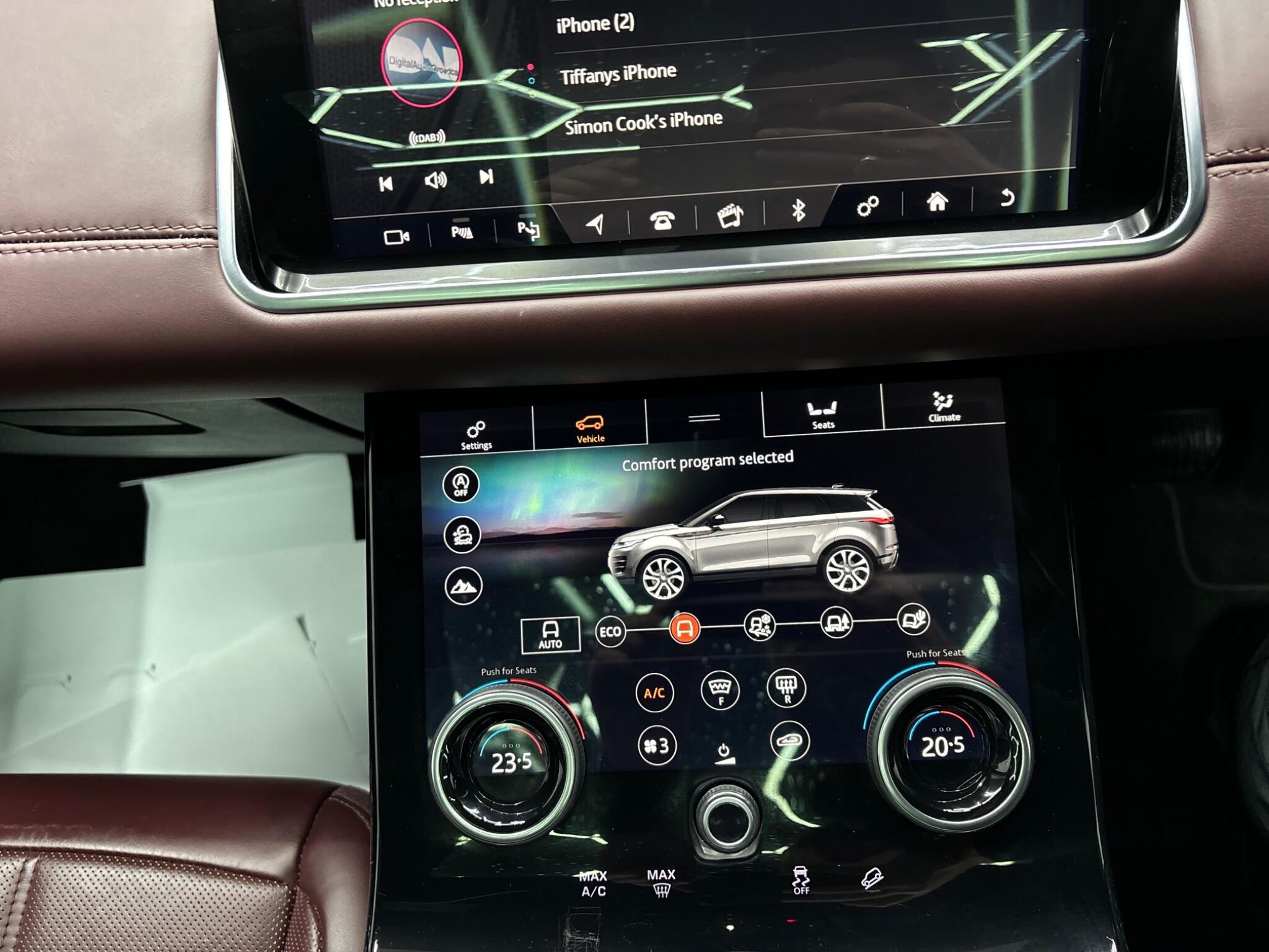 Land Rover Range Rover Evoque view 26