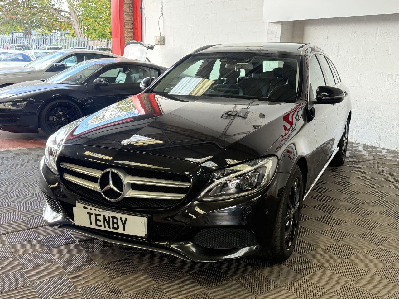 Mercedes-Benz C-Class view 5
