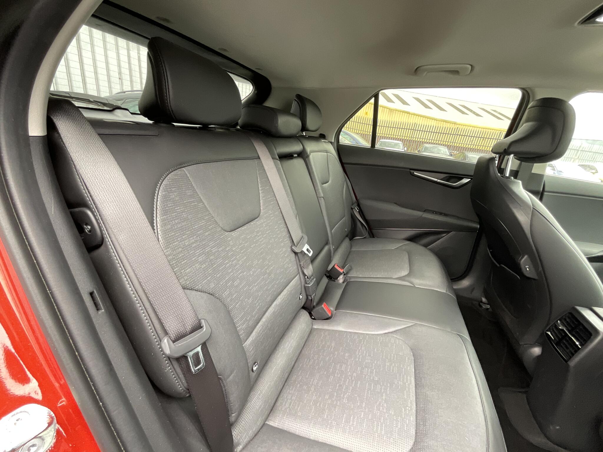 Kia Niro view 11