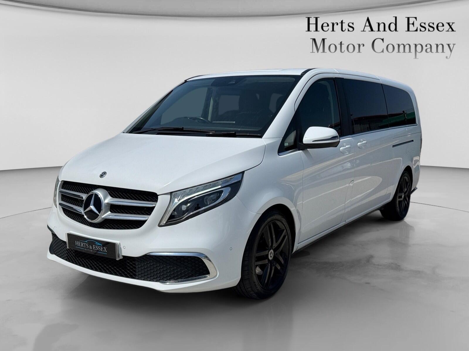Mercedes-Benz V Class view 3