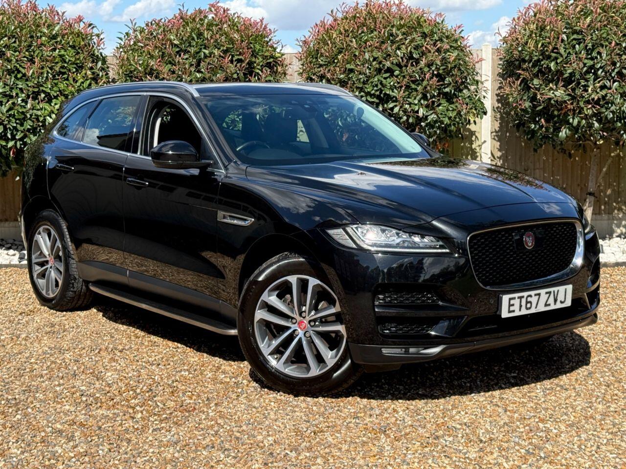 Jaguar F-Pace view 7