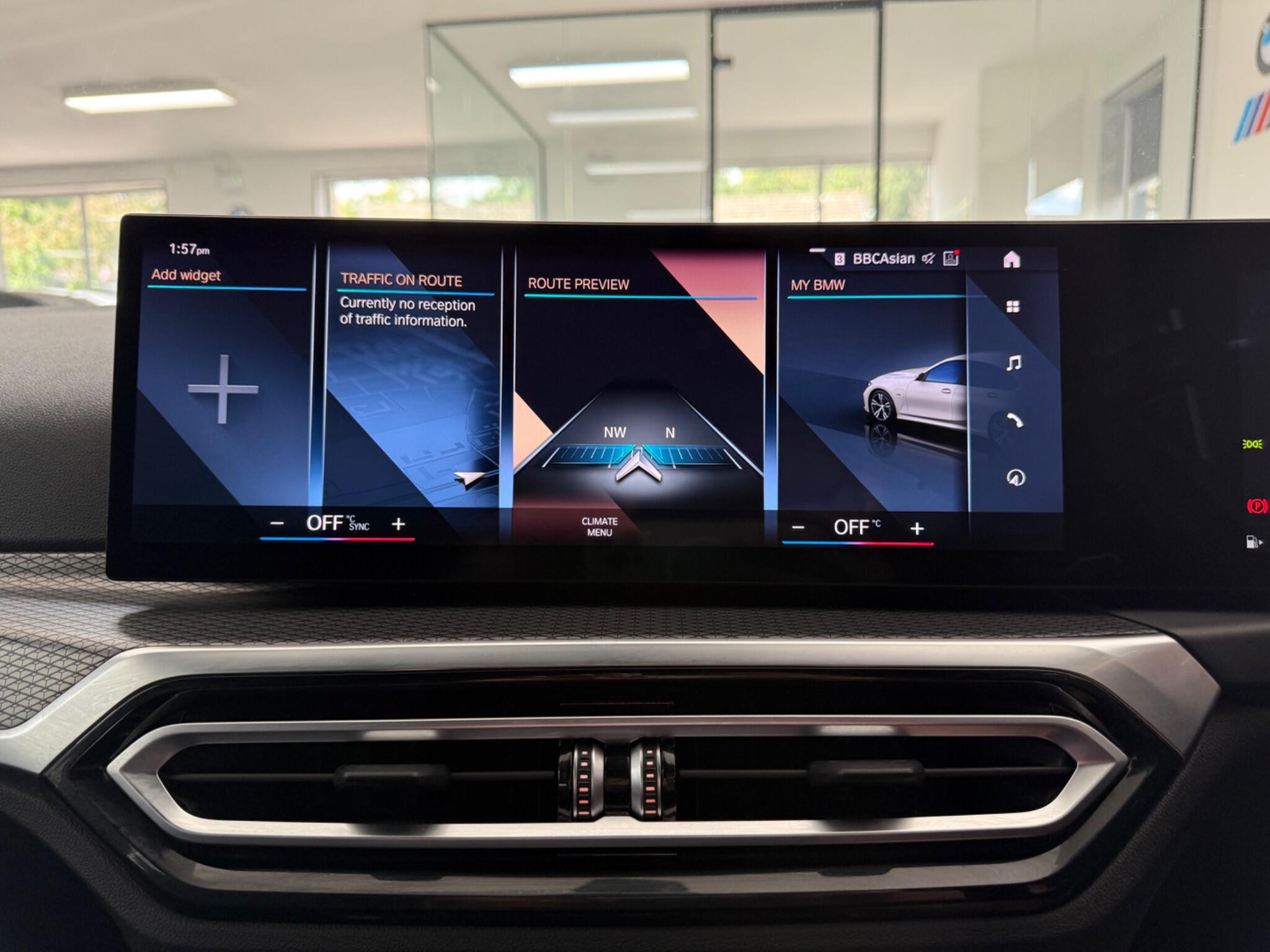 BMW 3 Series view 25