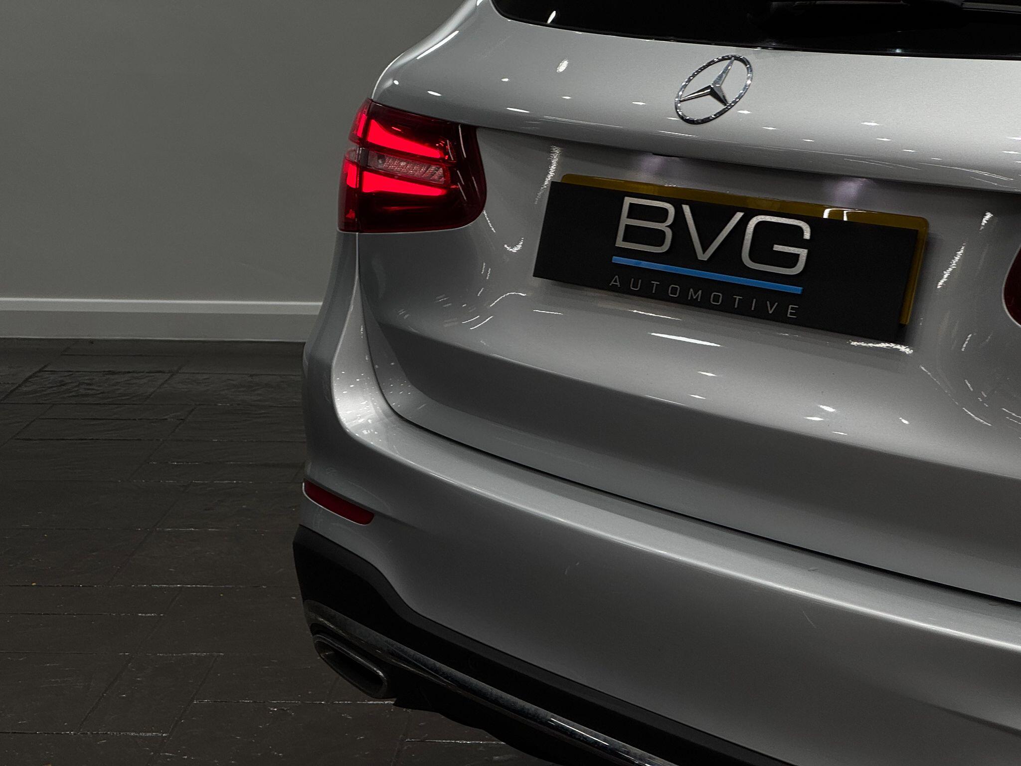 Mercedes-Benz GLC view 20