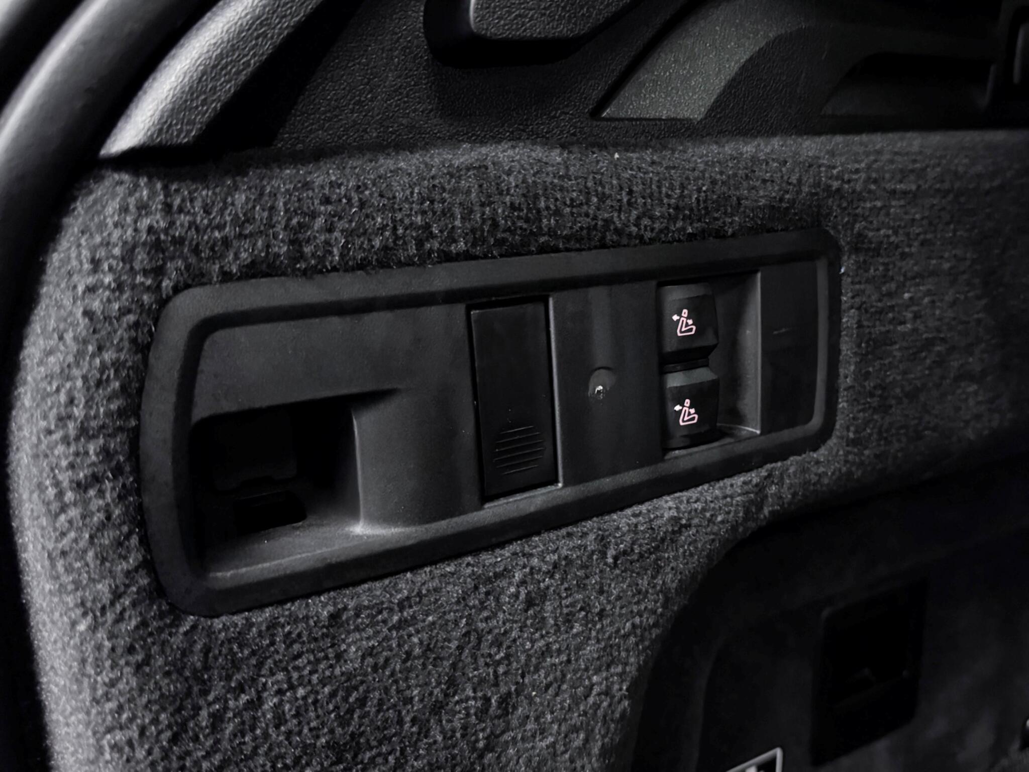 BMW X5 view 9