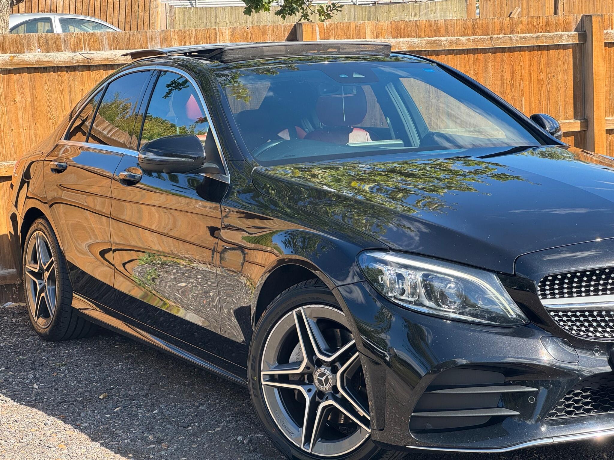Mercedes-Benz C-Class view 8