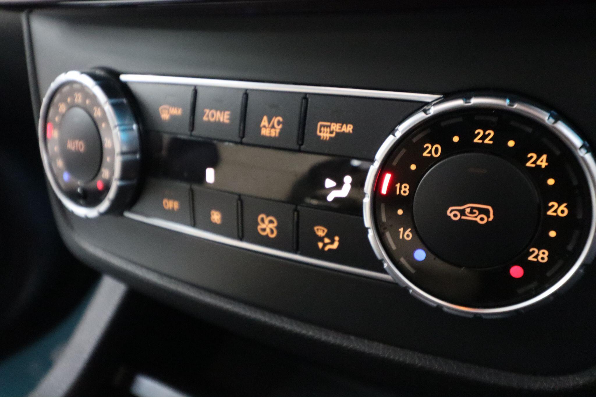 Mercedes-Benz Gle view 26