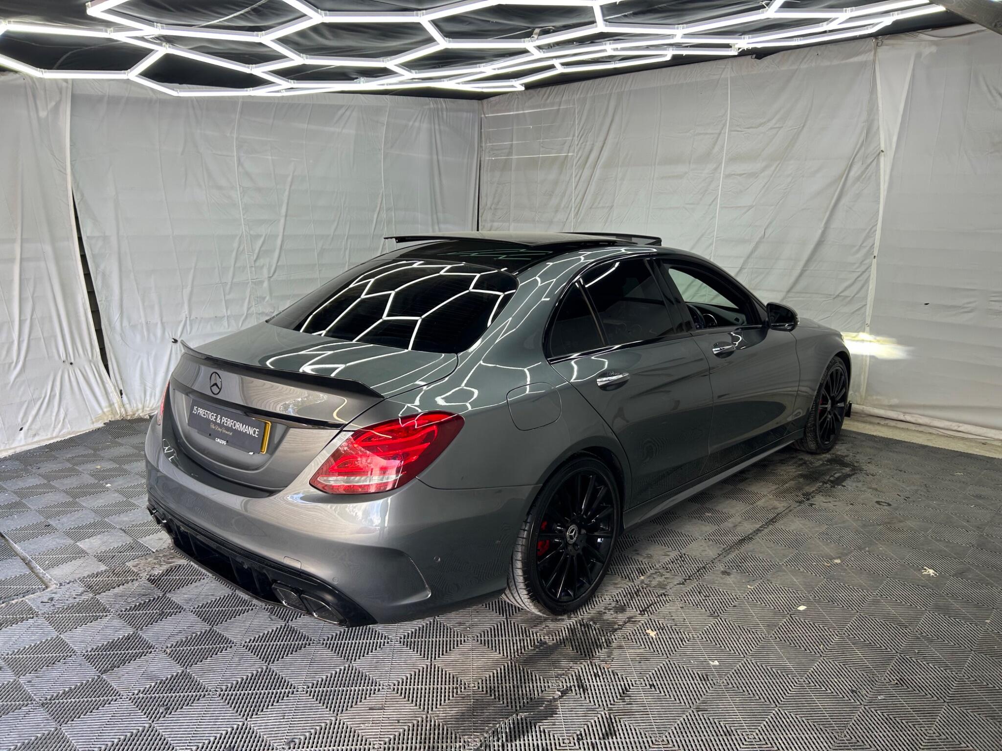 Mercedes-Benz C Class view 8