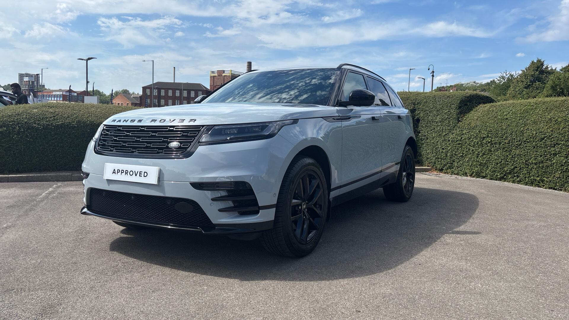 Land Rover Range Rover Velar view 42