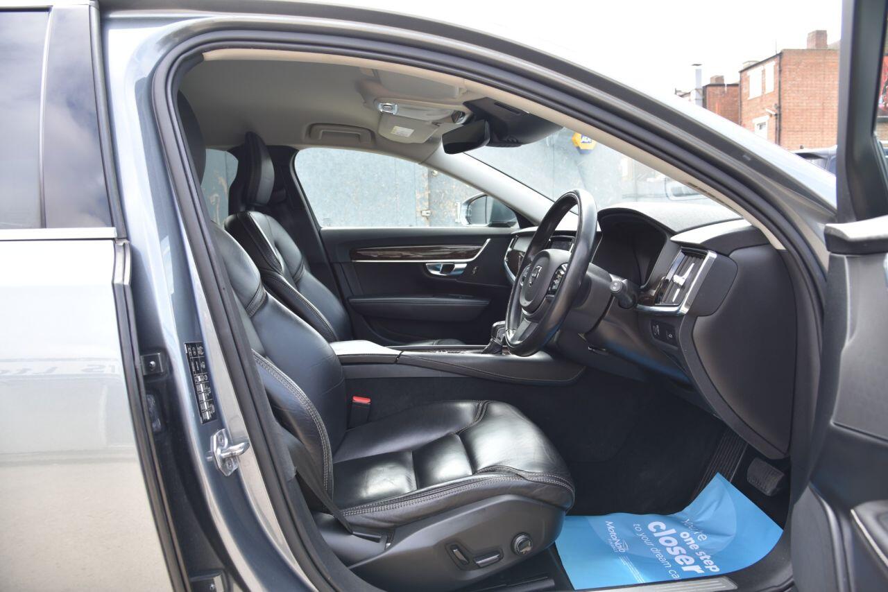 Volvo V90 view 22