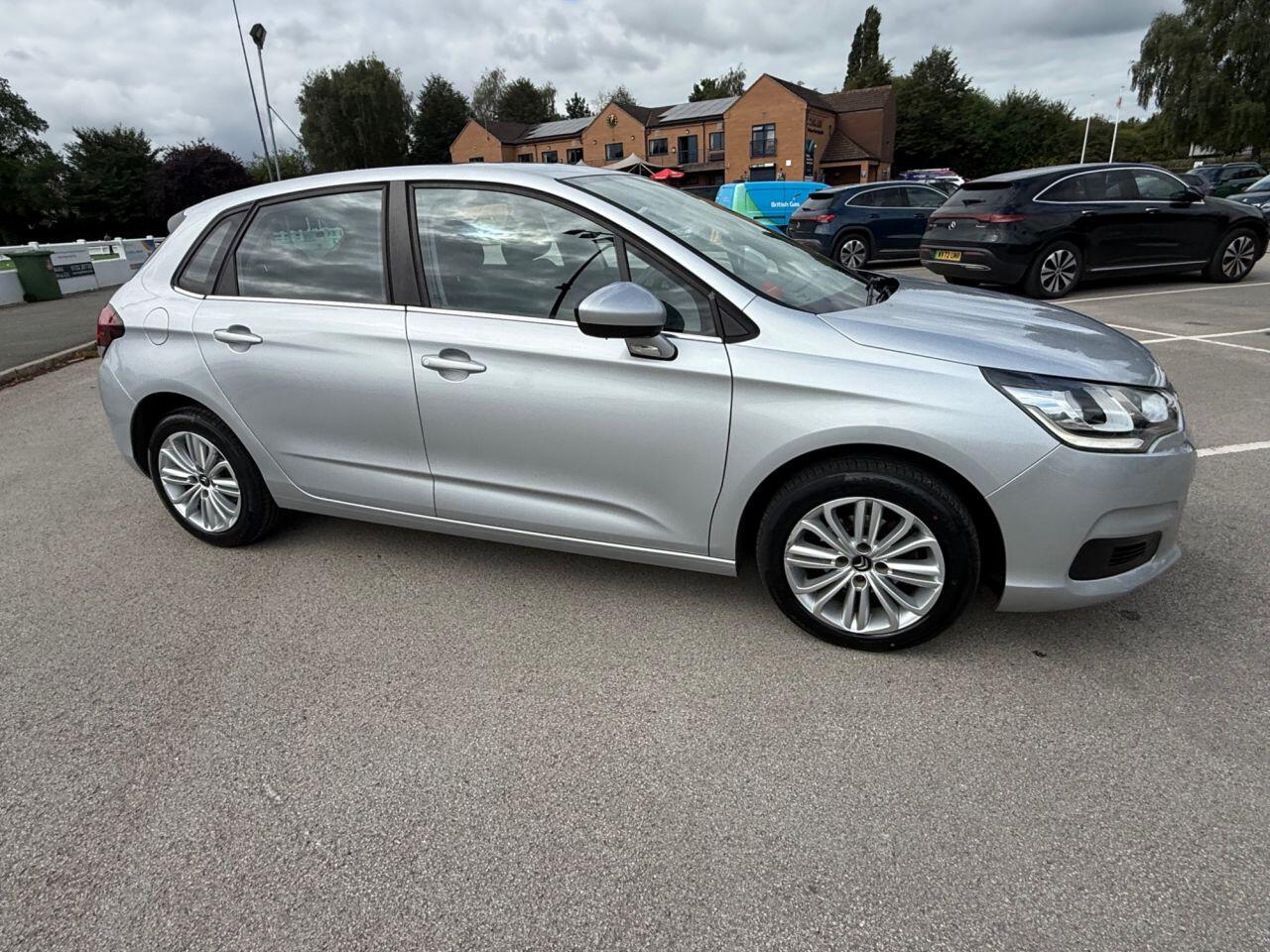Citroen C4 view 60