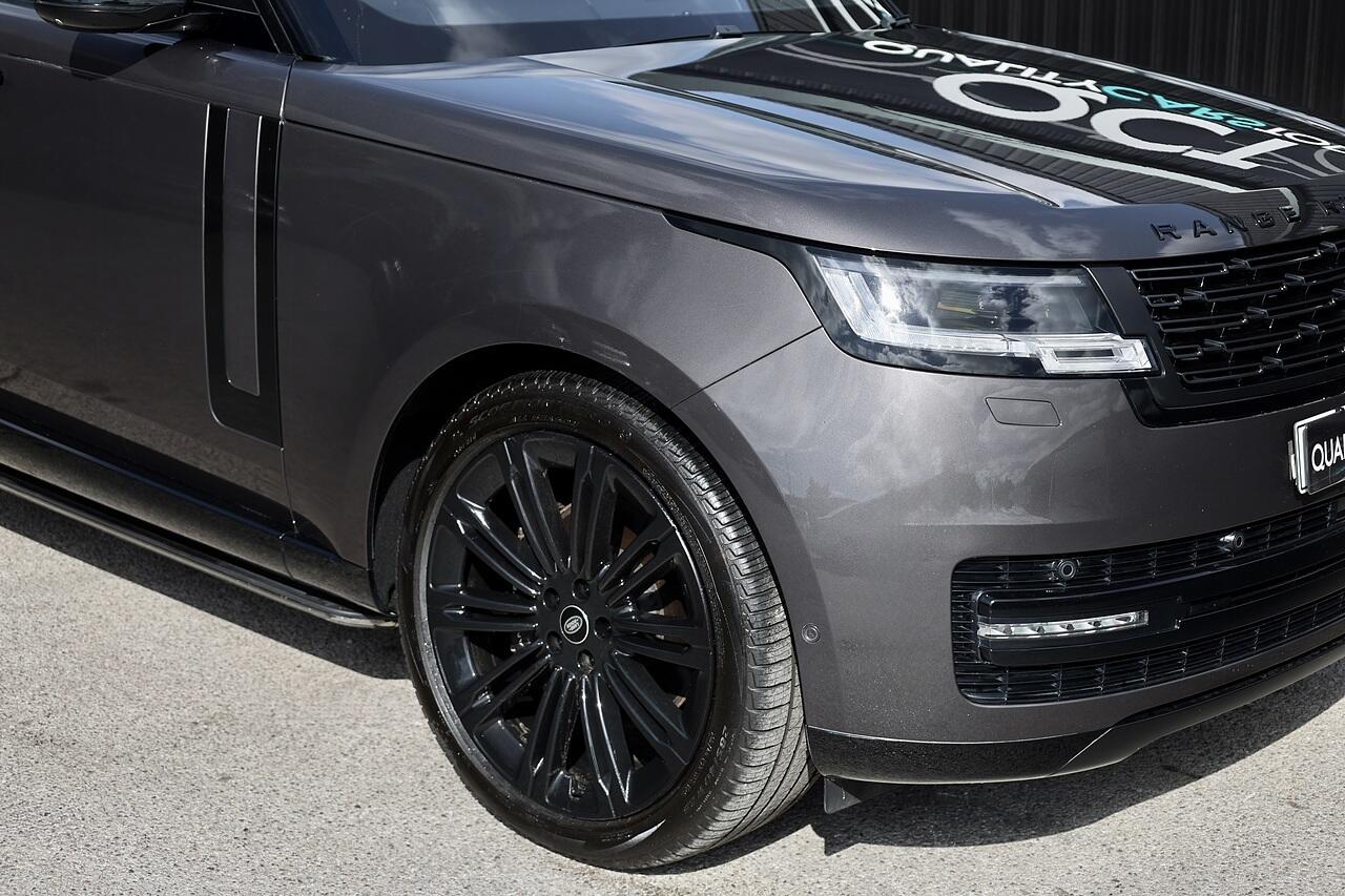Land Rover Range Rover view 32