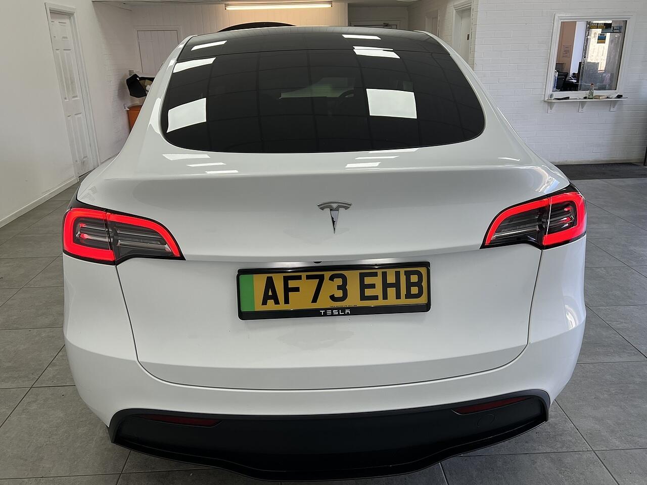 Tesla Model Y view 4