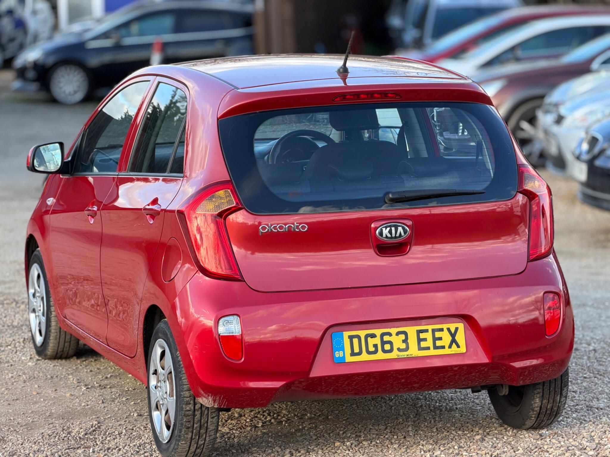 2013 Kia Picanto 1.0 1 Air Euro 5 5dr image 8