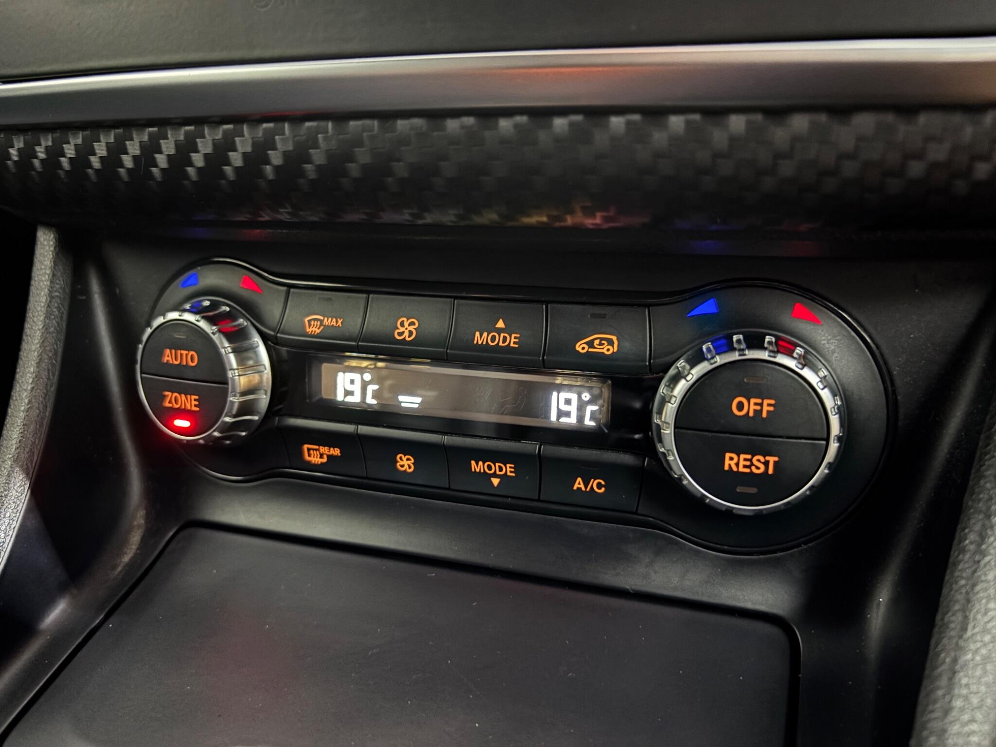 Mercedes-Benz A Class view 40