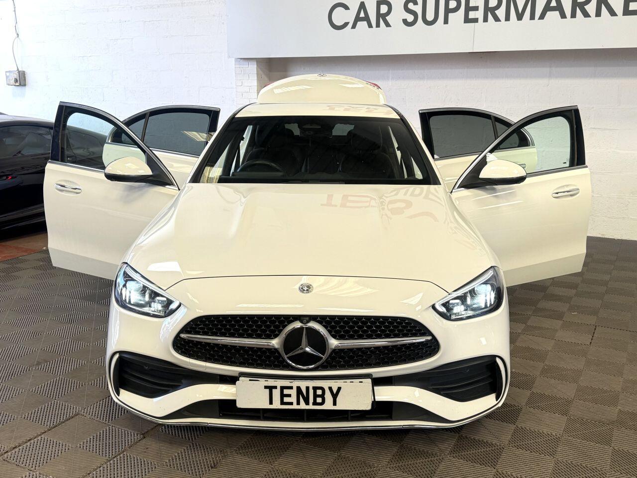 Mercedes-Benz C Class view 12