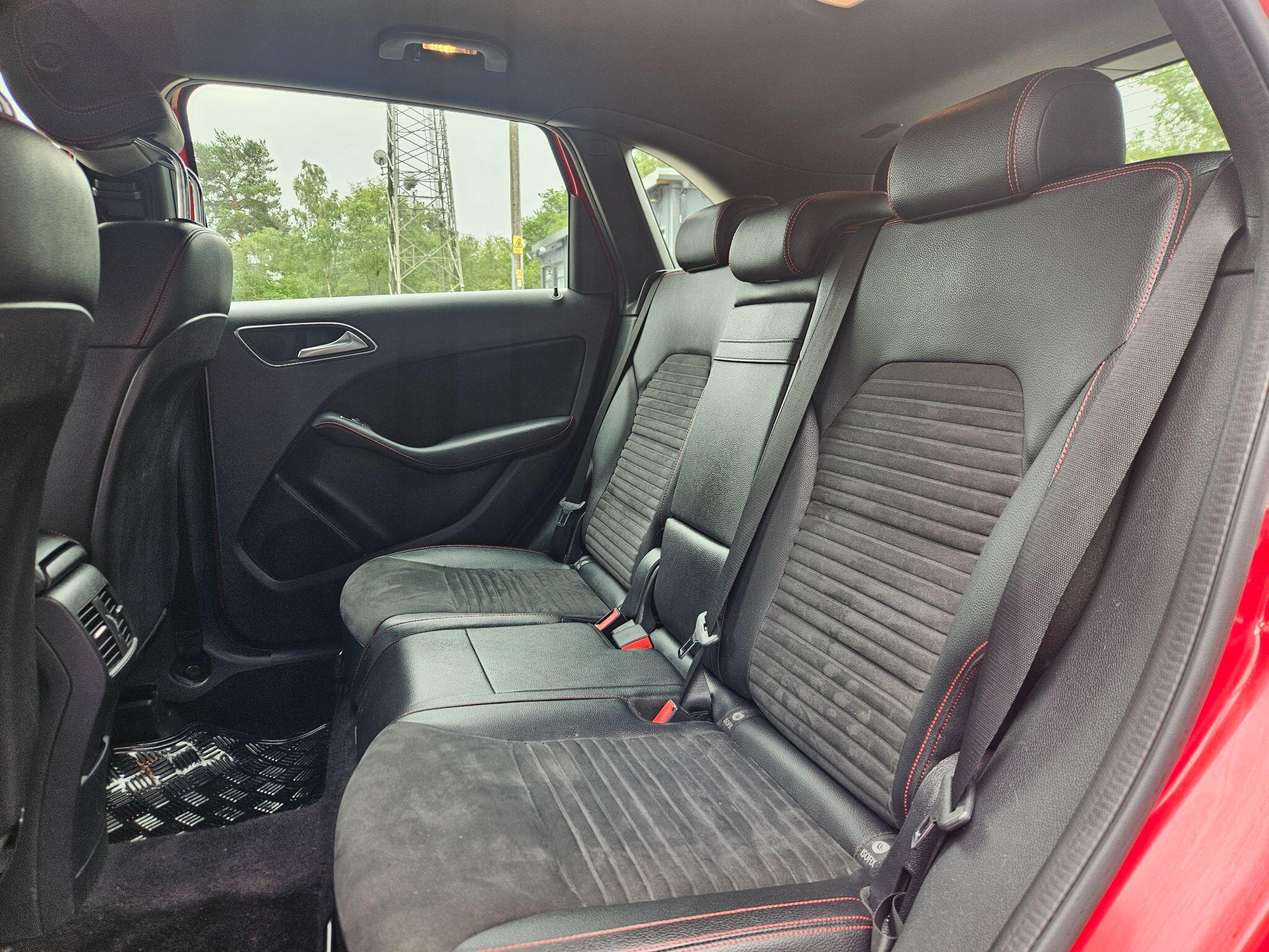 2018 Mercedes-Benz B Class image 44