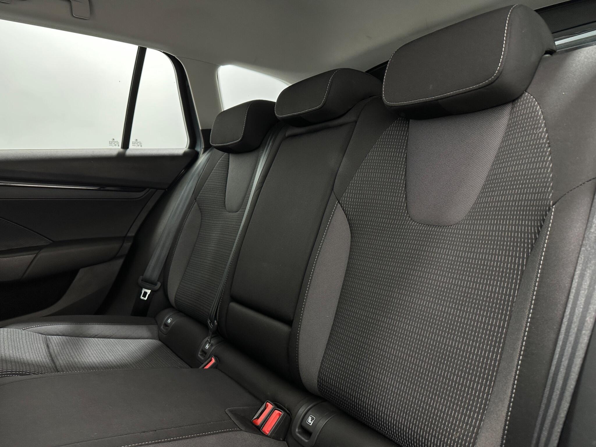 Skoda Octavia view 39