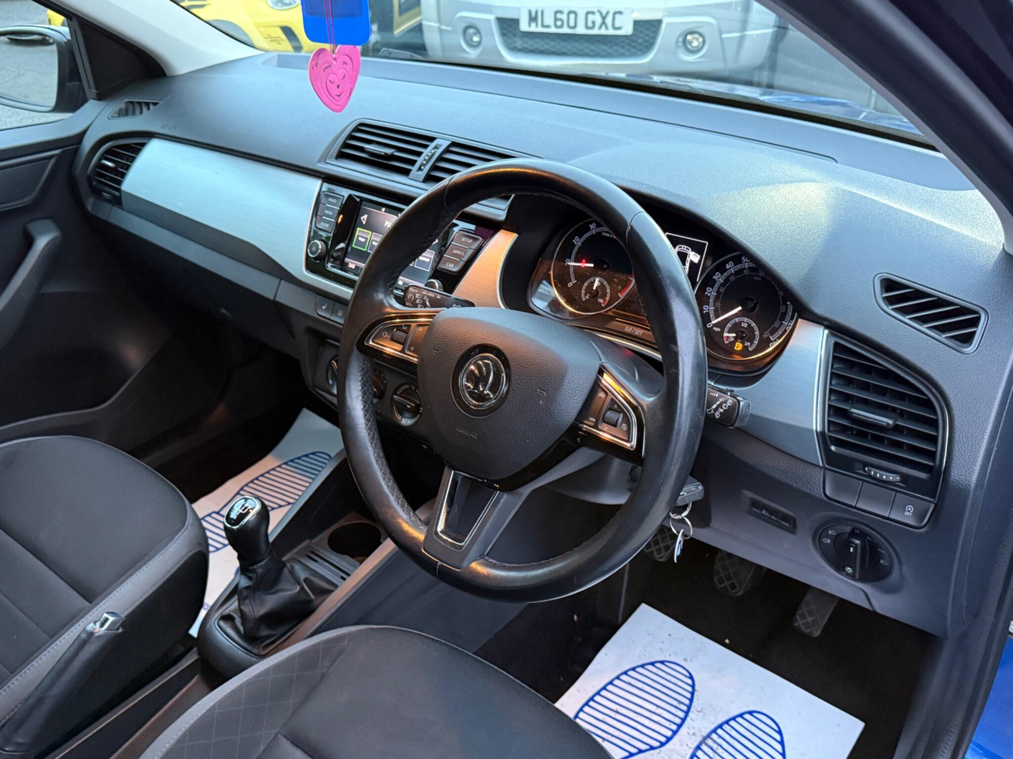 Skoda Fabia - Image 28